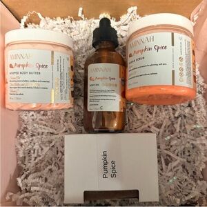 Aminnah Skincare pumpkin spice body care 4pc Set